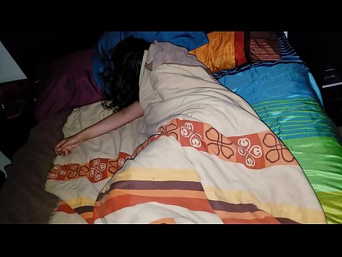 ❤️ Figliastro che rimprovera la sua giovane matrigna mentre lei dorme ❤️ Porno vkal it.sexflashgame.ru ❌❤